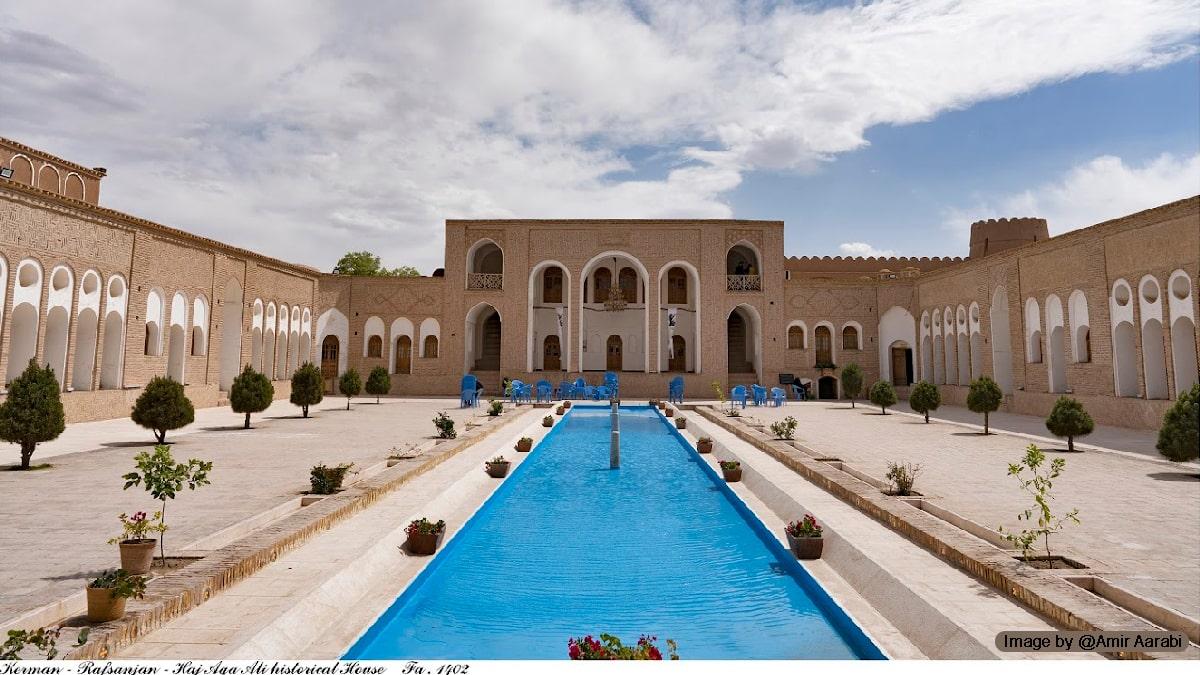 Kuća Hadži Agha Alija u Rafsandžanu, ogromna građevina od ćerpiča s impresivnim unutrašnjim dizajnom